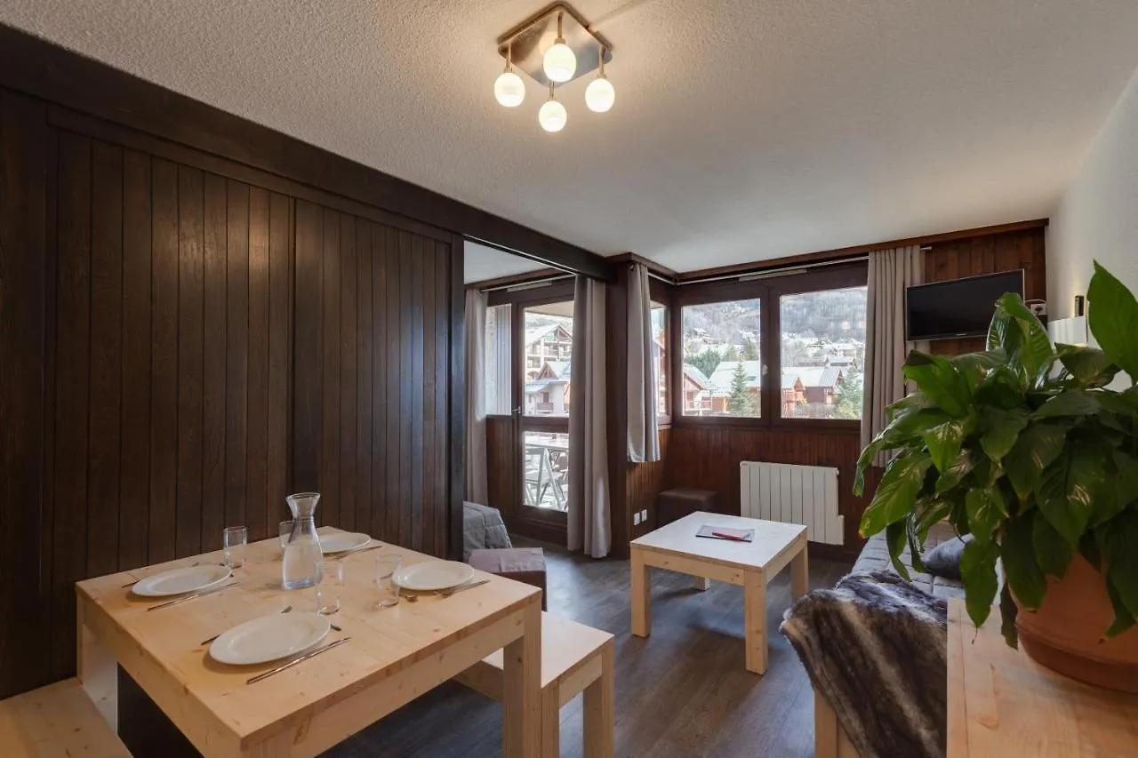 Skissim Select - Residence Les Melezes By Travelski Saint-Chaffrey Apartment